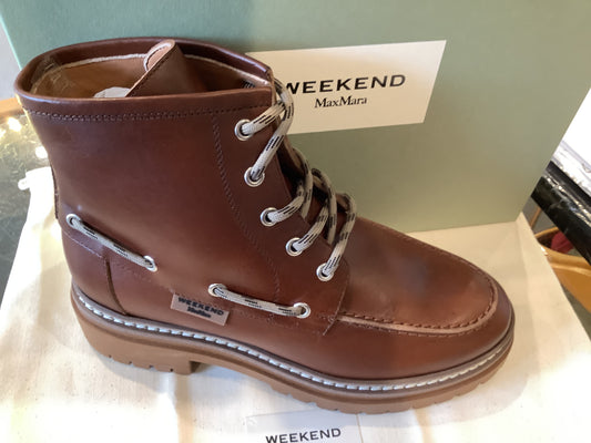 Maxmara pantone leather short boots