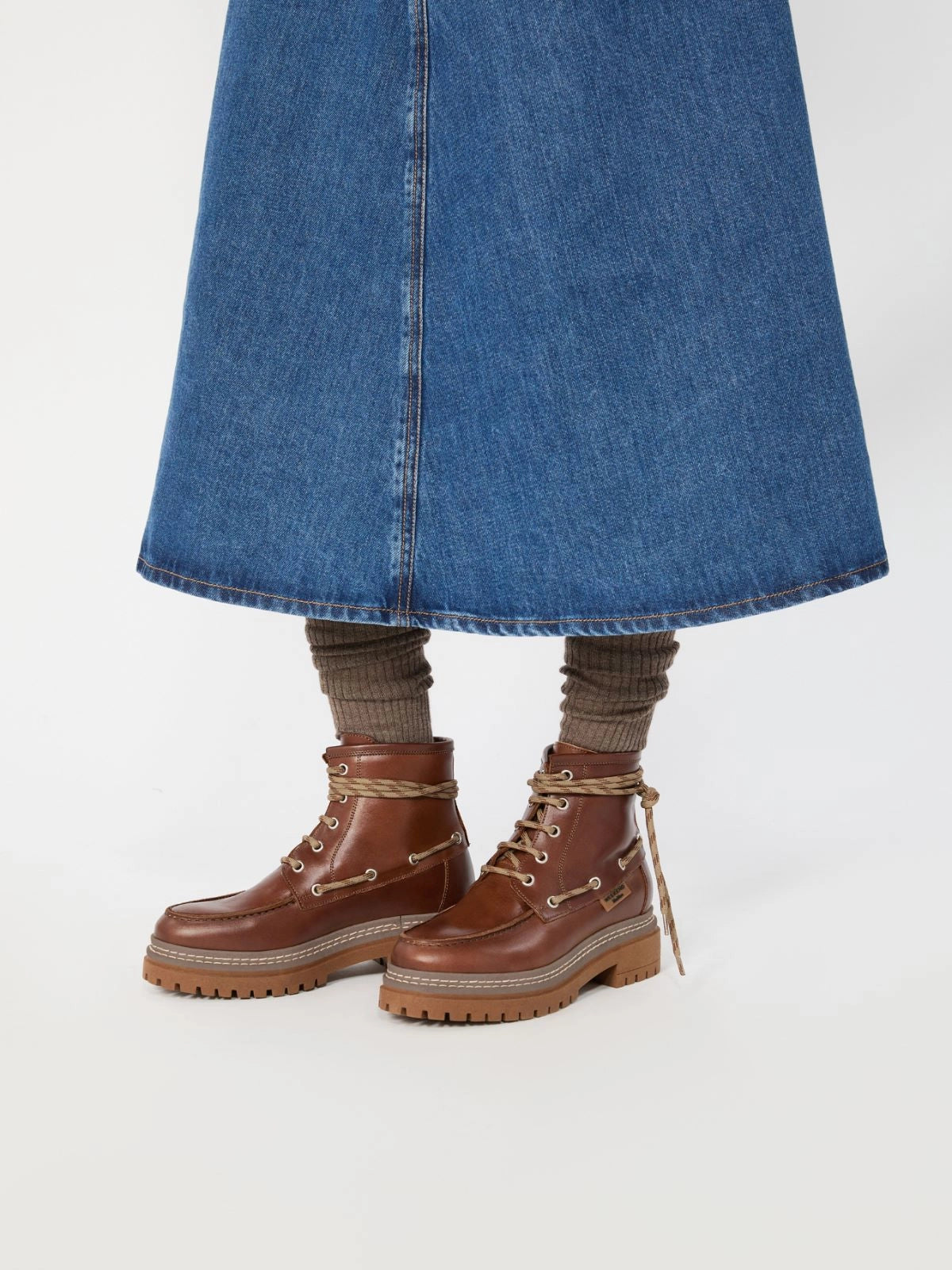 Leather Lace-up Ankle Boots - Pantone