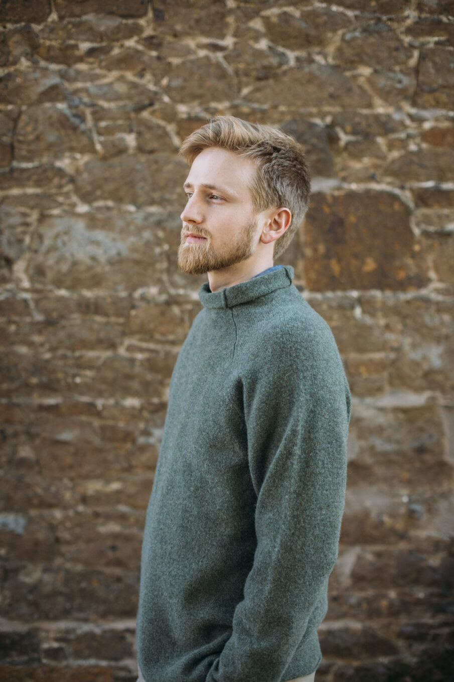 Eribé Corry Raglan Mens sweater