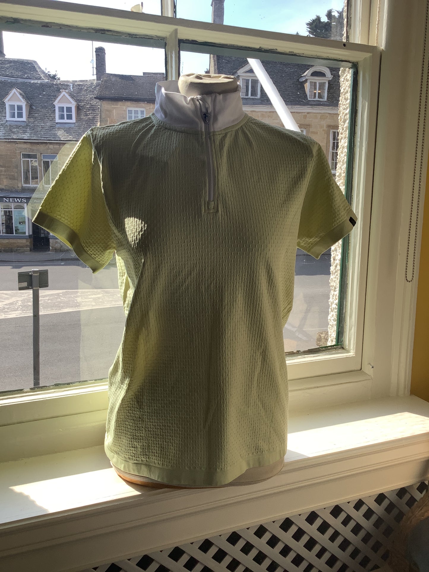Mountain Horse Lily Top