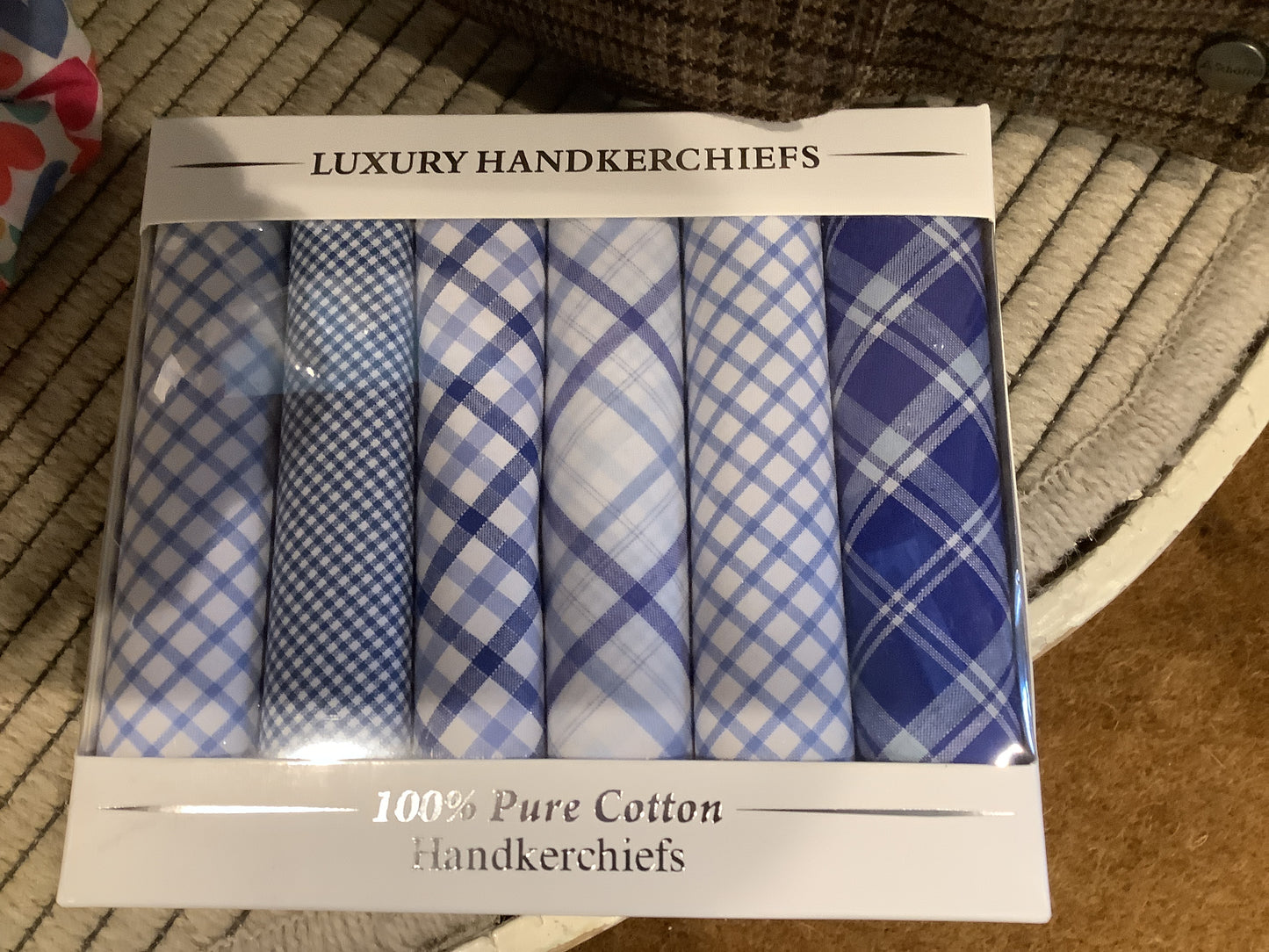 Le Chateau 6 Box Tartan Handkerchiefs