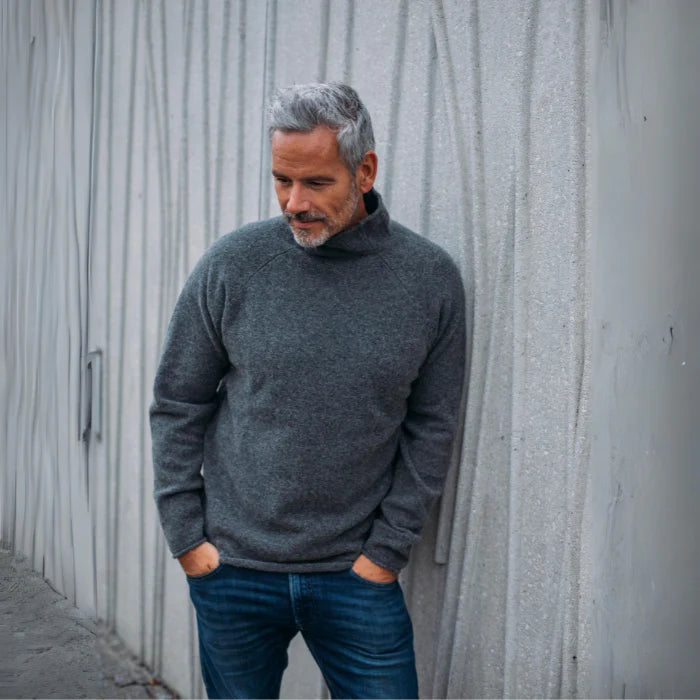 Eribé Corry Raglan Mens sweater
