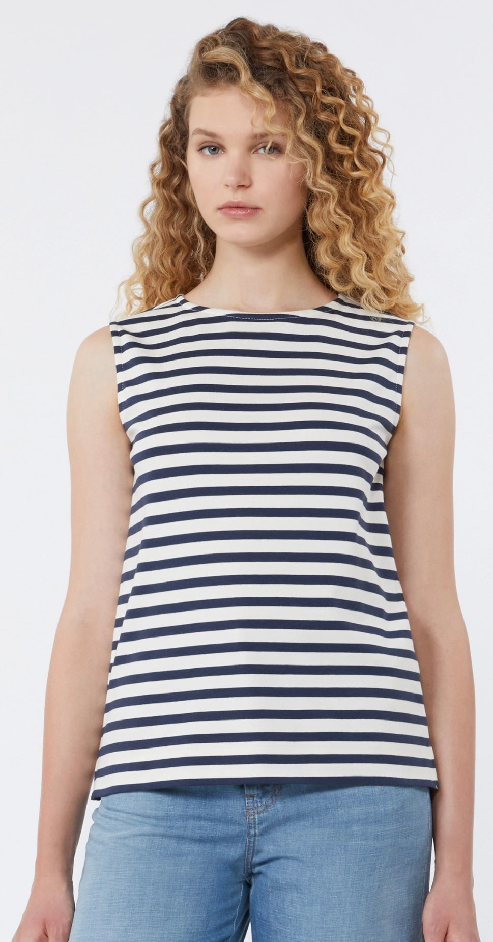 Maxmara multi H T shirt