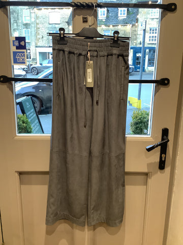 Purotatto Soft Grey Trousers