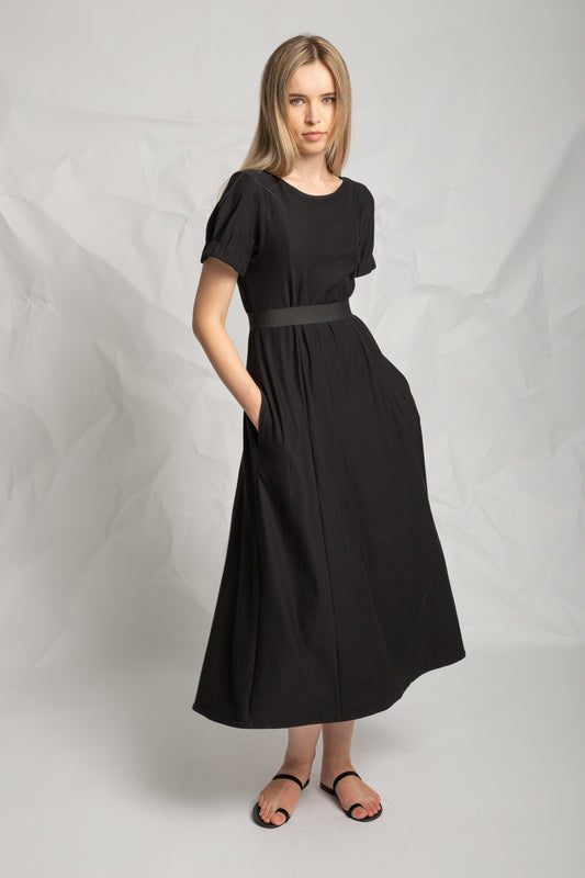 Les Filles D'ailleurs Black Round Neck V Back Dress