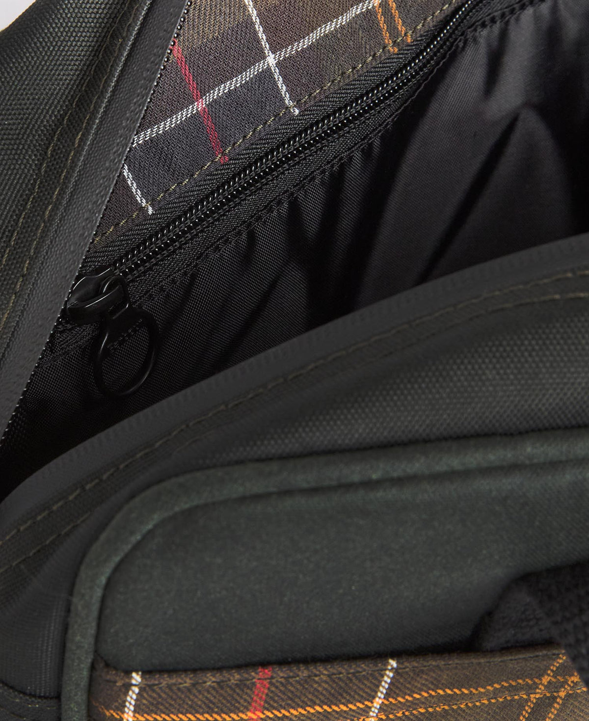 Field Wax Laptop Crossbody Bag