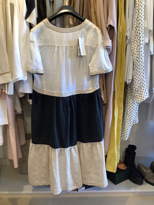 Purotatto Tiered Linen Dress
