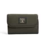Barbour Wax Hanging Washbag