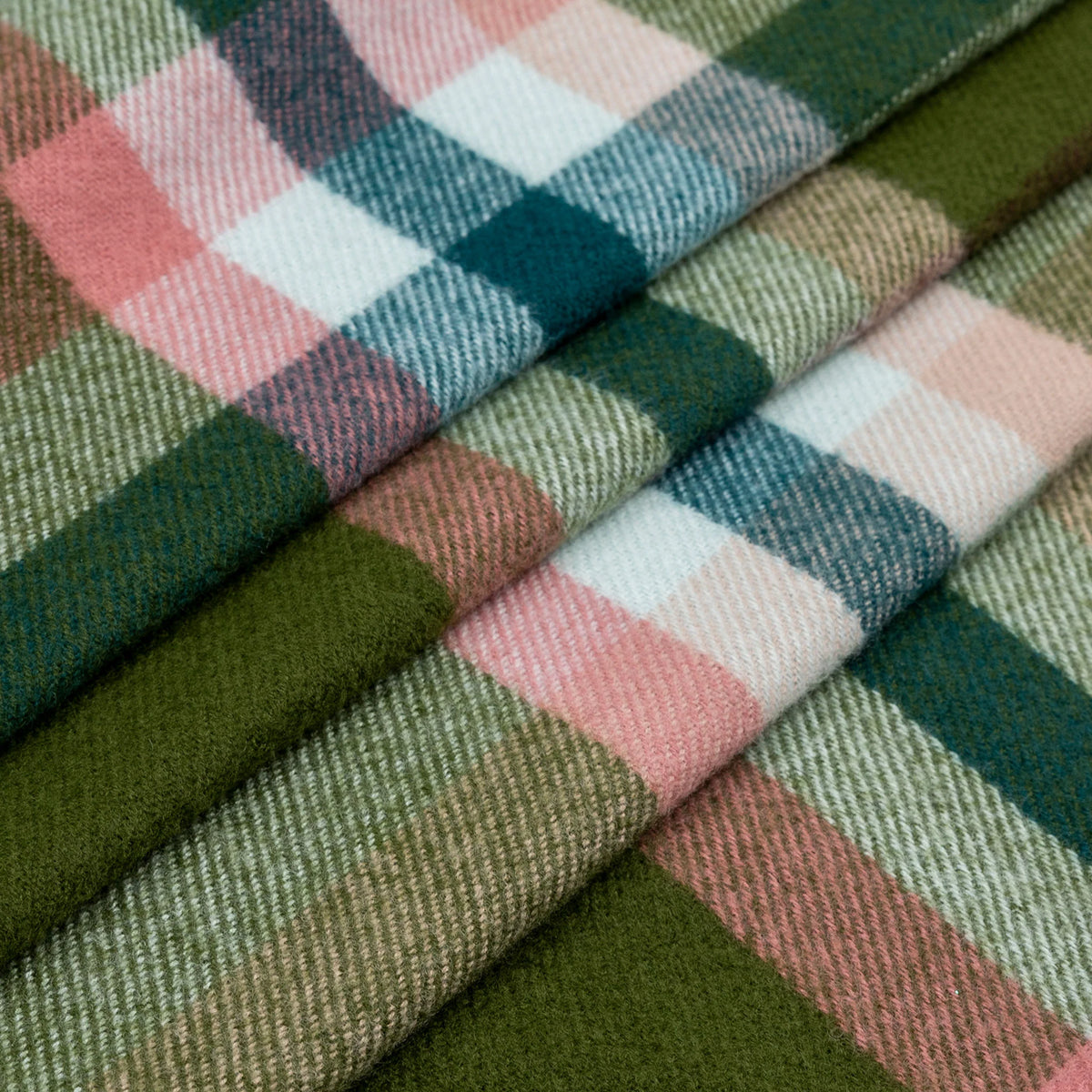 Plaid Check Scarf with Tassels